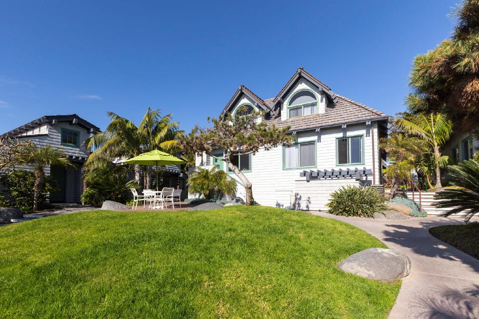 Wave Crest Resort Resort in Del Mar