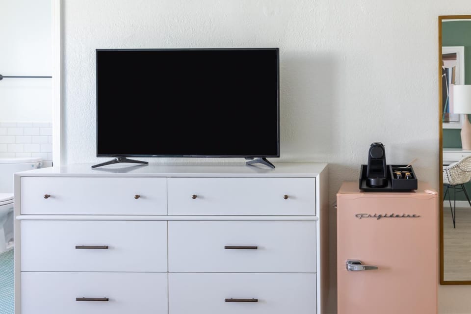 Signature Inn Oakland Resort in Temescal