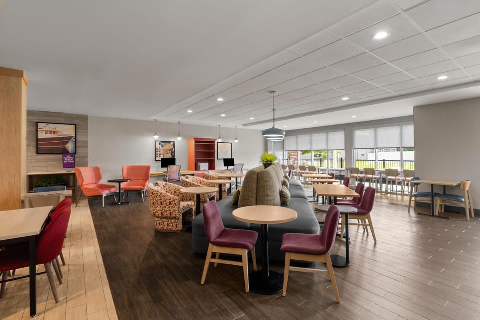 Home2 Suites by Hilton Gonzales Hotel in Gonzales