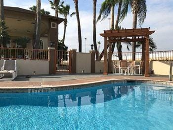 Texas Inn & Suites Inn in Pharr
