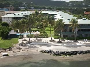 Colony Cove Beach Resort Resort in St. Croix