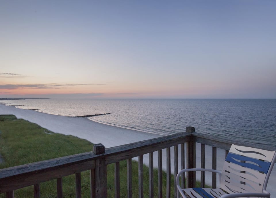 Ocean Mist Beach Hotel and Suites Hotel in South Yarmouth