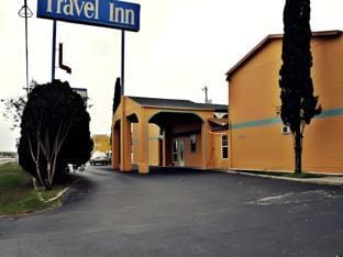 Travel Inn San Antonio Lackland Sea World Resort in San Antonio