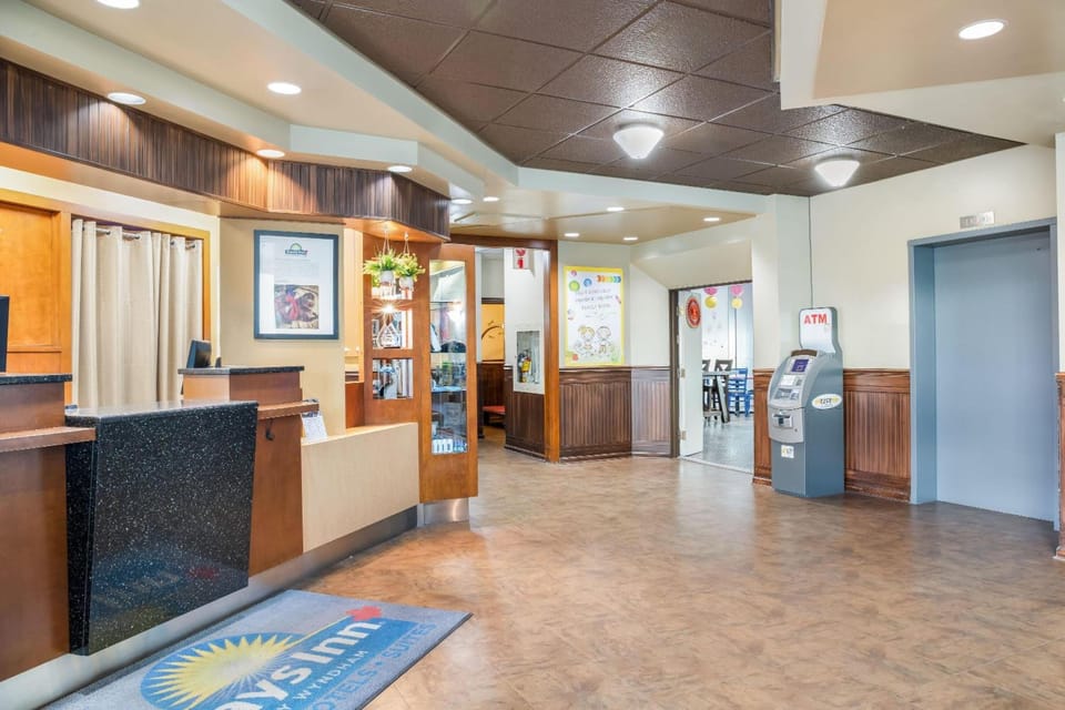Days Inn by Wyndham Berthierville Hotel in Quebec