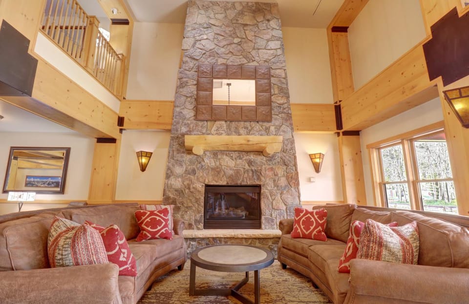 Copper Springs by Copper Vacations Hotel in Copper Mountain