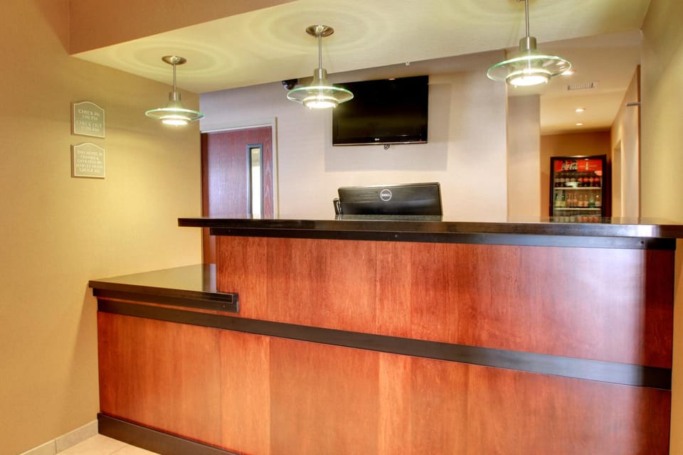 Cobblestone Inn & Suites - Harvey Inn in North Dakota