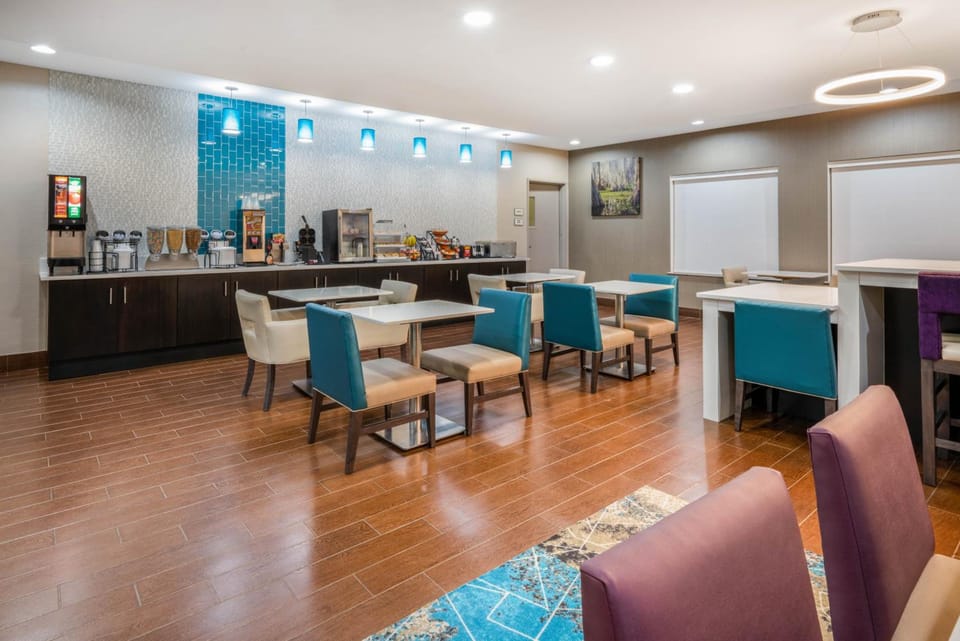 La Quinta Inn & Suites by Wyndham Boutte Hotel in St John the Baptist Parish, LA, USA