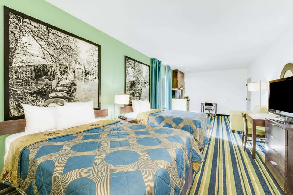 Guestroom