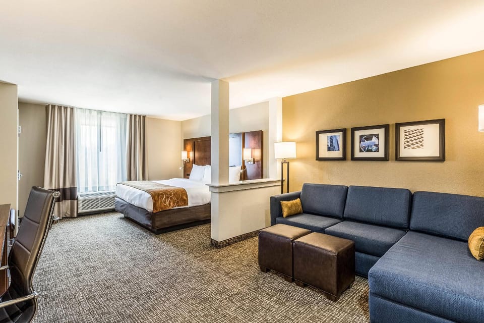 Suite room