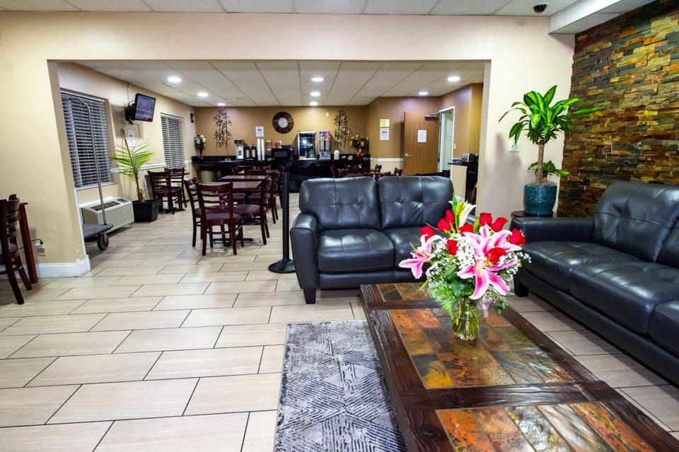 Rodeway Inn Central Colorado Springs Hotel in Colorado Springs