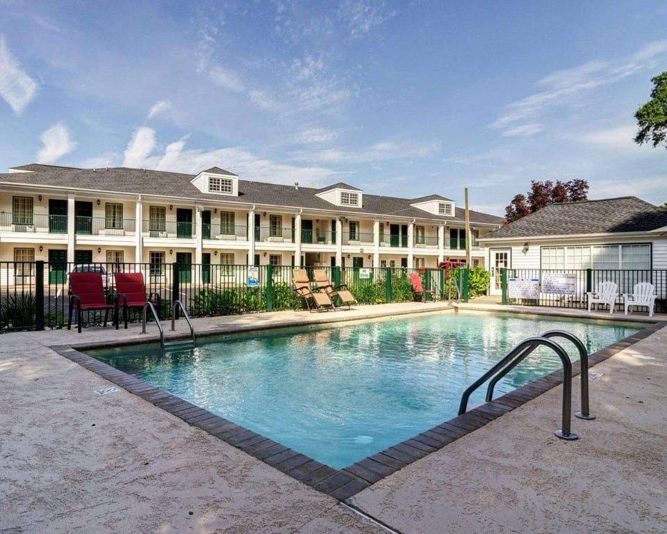 Quality Inn Hartwell Hotel in Lake Hartwell
