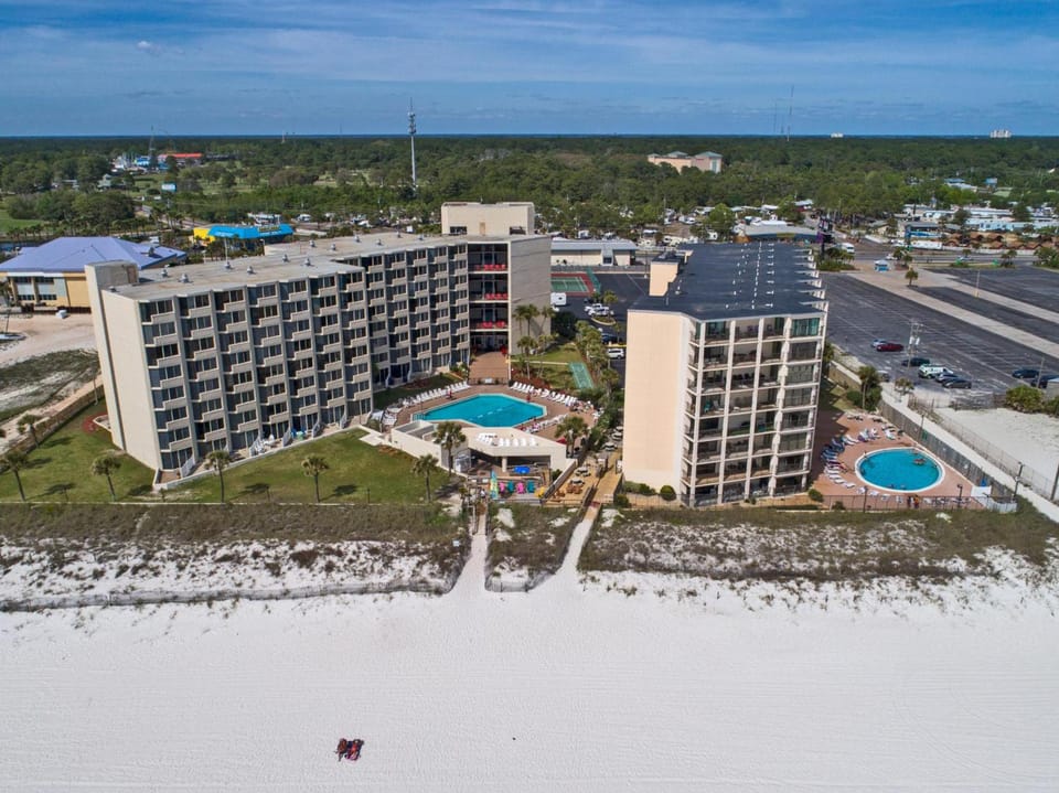 Moondrifter Beach Resort by Panhandle Getaways Resort in Panama City Beach