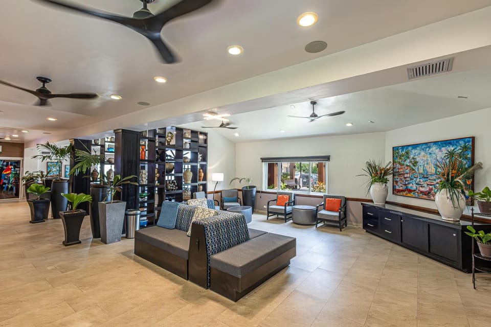Best Western Plus Belize Biltmore Plaza Hotel in Belize City