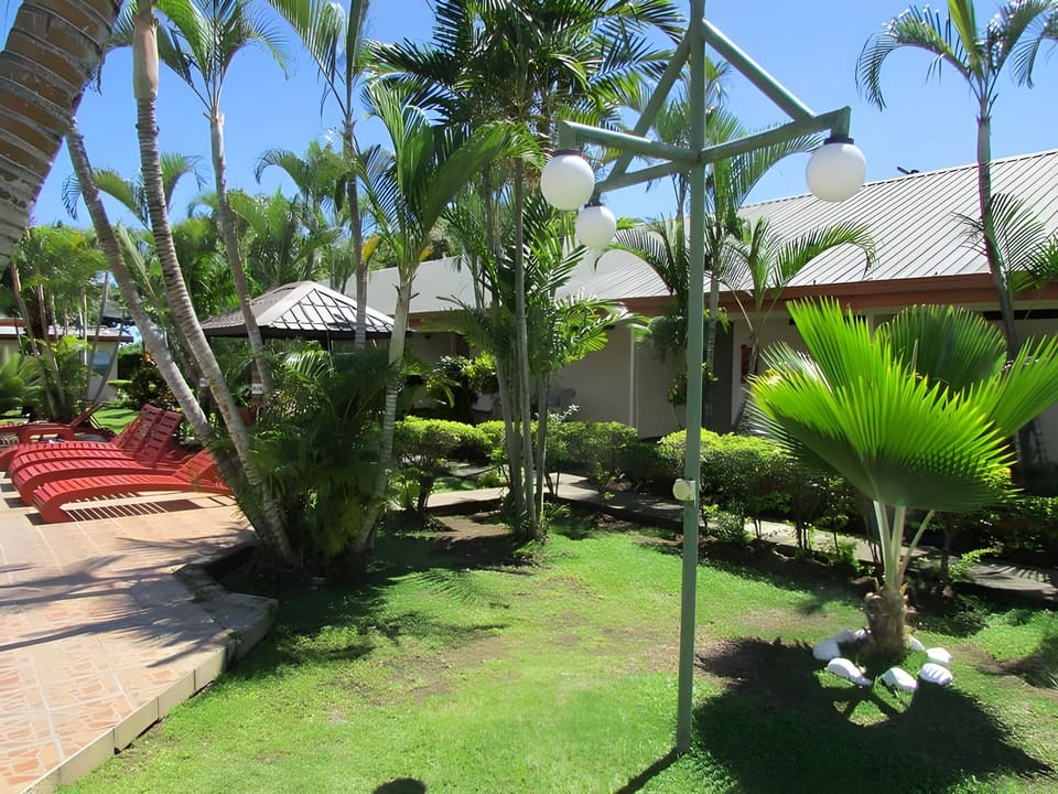 Wailoaloa Beach Resort Resort in Nadi