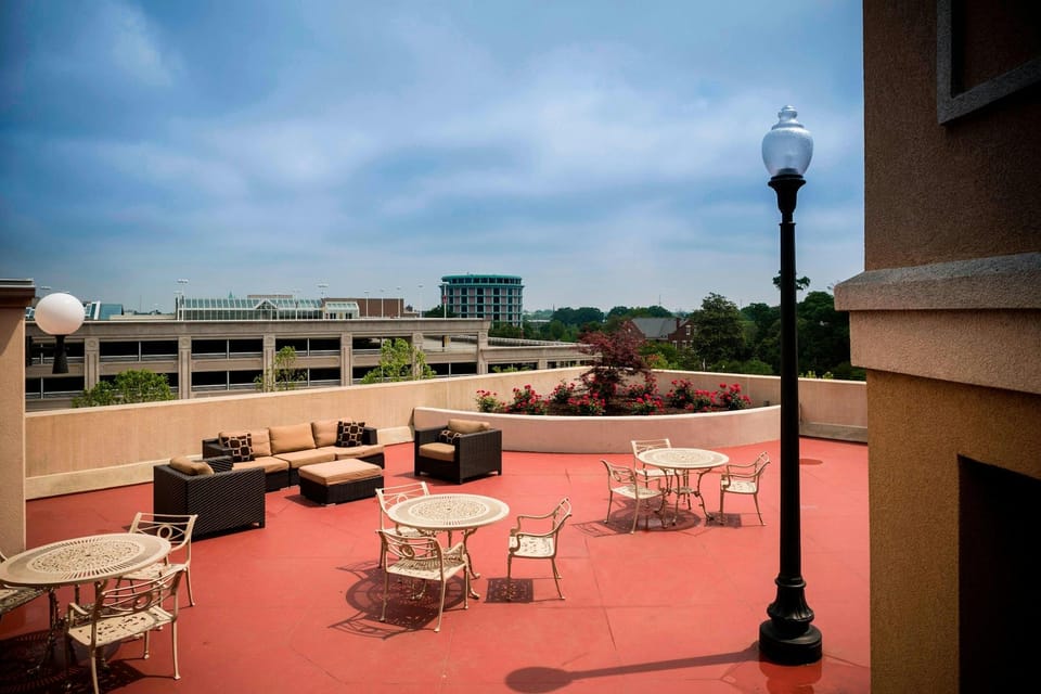 Courtyard by Marriott Norfolk Downtown Hotel in Norfolk