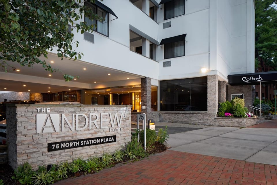 The Andrew Hotel Hotel in Queens