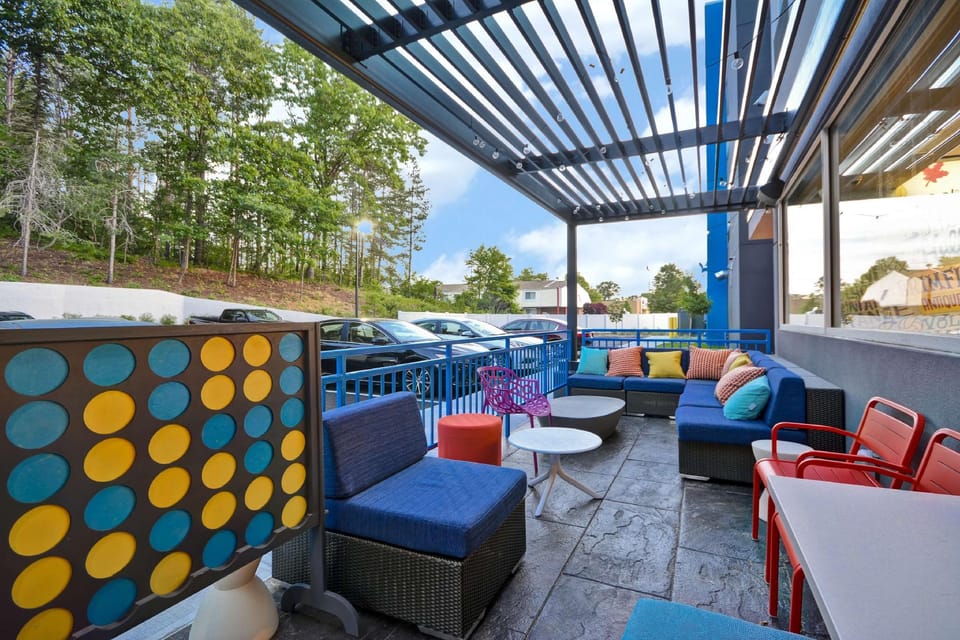 Tru by Hilton Chicopee Springfield Hotel in Chicopee