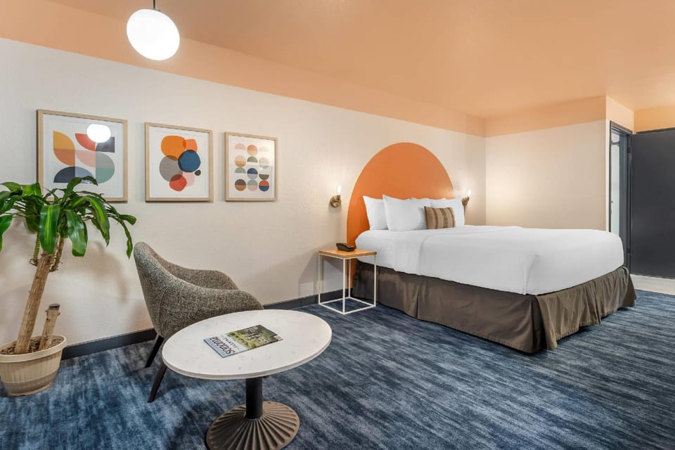 Guestroom
