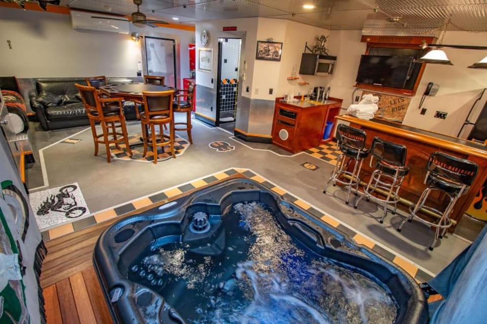 Adventure Suites Hotel in North Conway