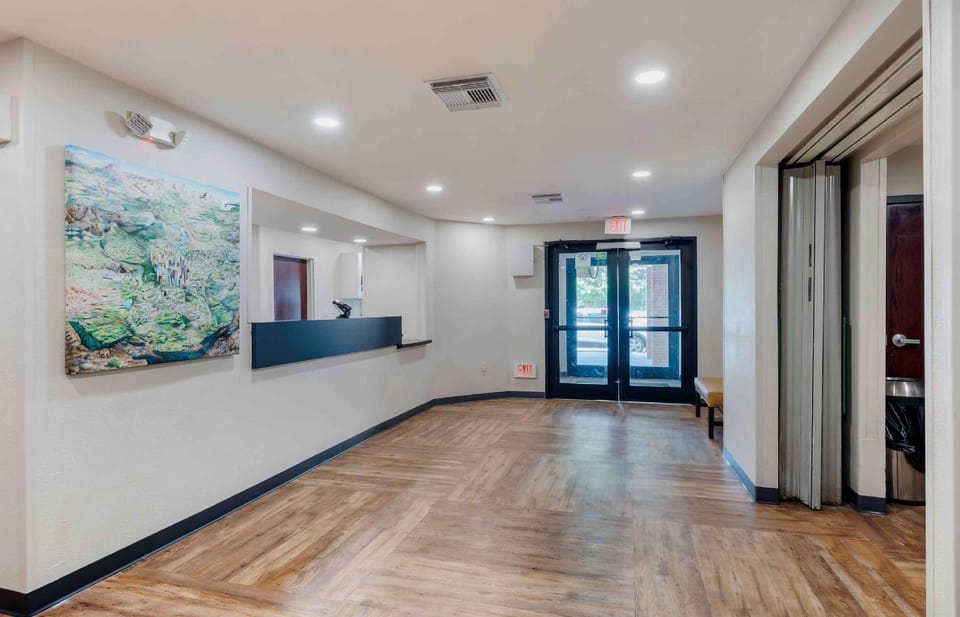 Extended Stay America Select Suites - Dallas - Lewisville Hotel in Lewisville