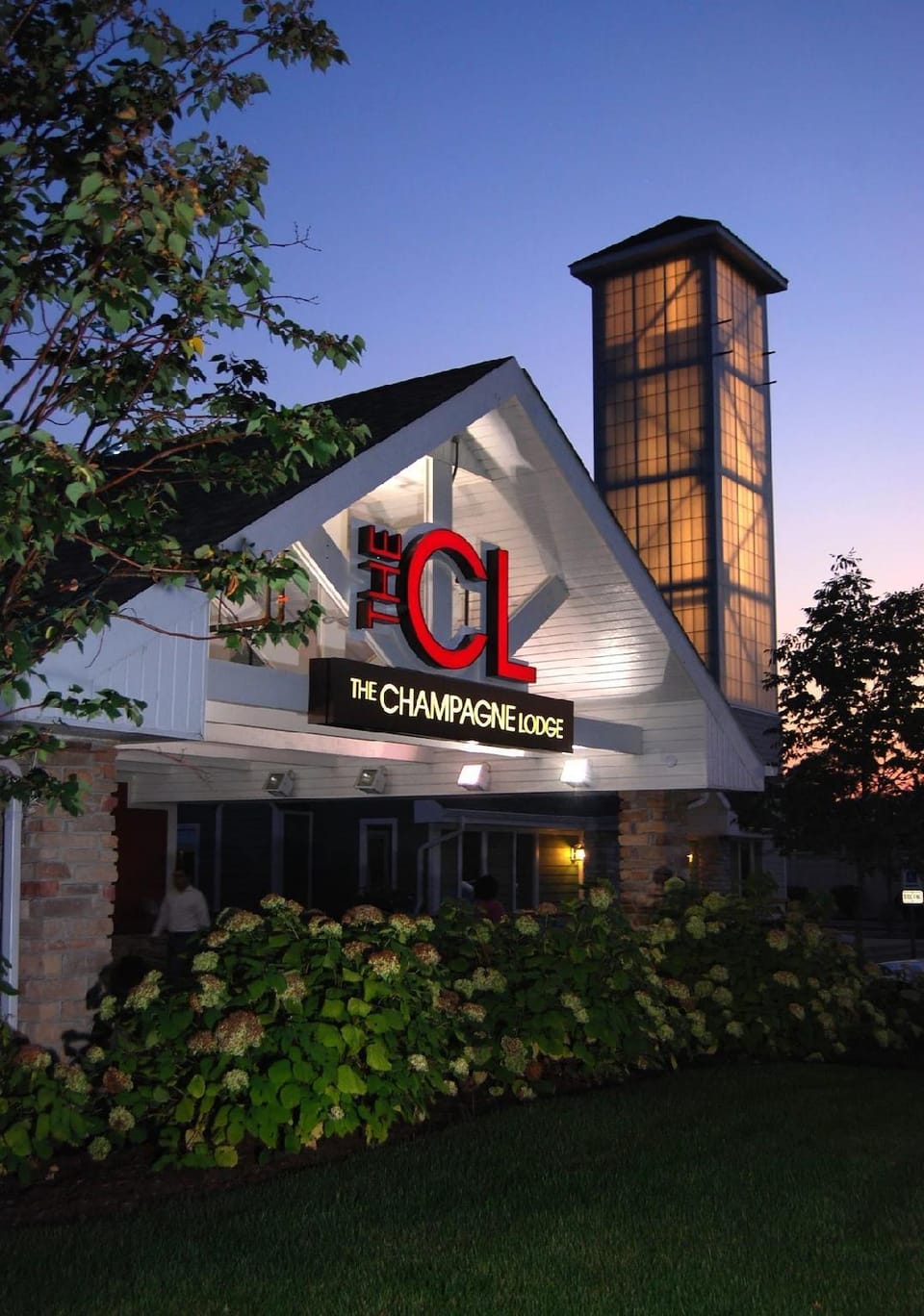 The Champagne Lodge and Luxury Suites Resort in Indiana