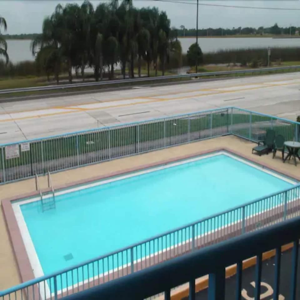 Westmont Inn - Lakeland Inn in Lakeland