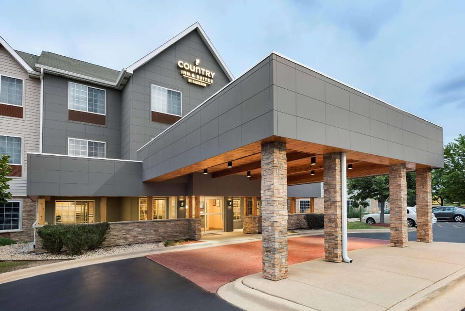 Country Inn & Suites by Radisson, Romeoville - Bolingbrook Hotel in Bolingbrook