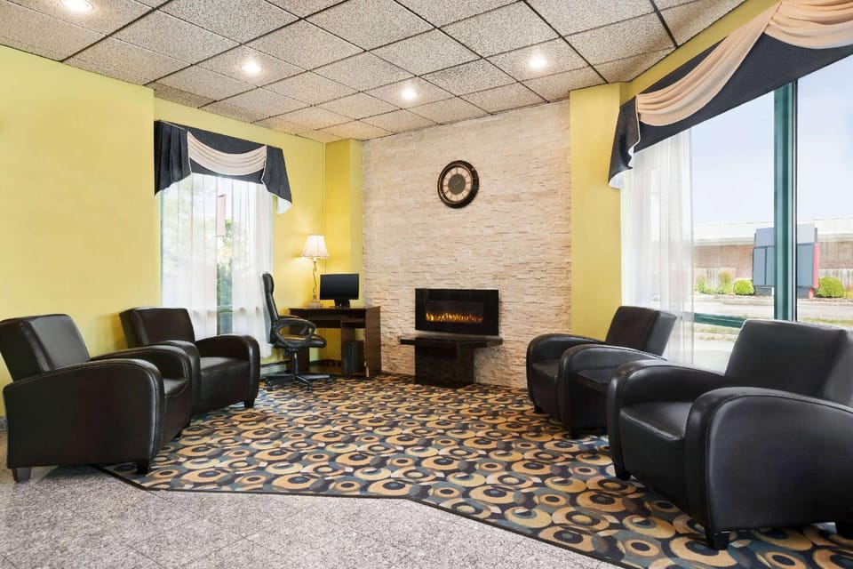 Days Inn by Wyndham Ste. Helene-de-Bagot Hotel in Quebec