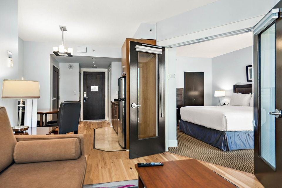 Guestroom