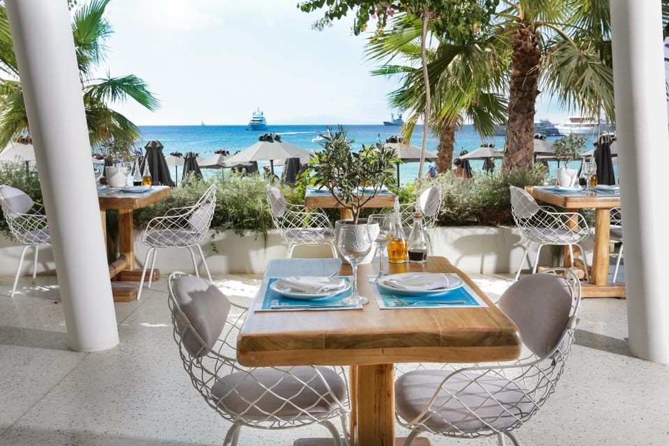 Mykonos Dove Beachfront Hotel Hotel in Decentralized Administration of the Aegean