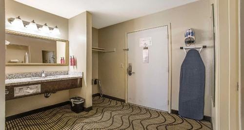 SureStay Plus Hotel by Best Western Sacramento North Hotel in Sacramento