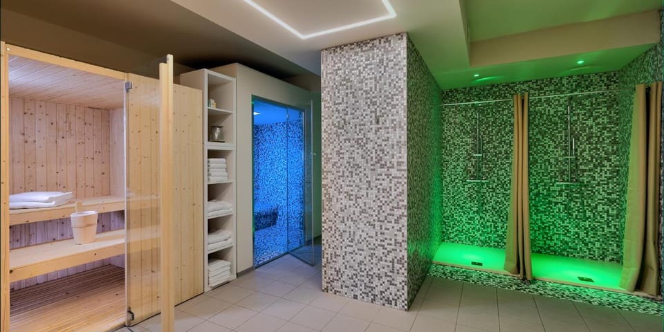 Hotel The Cube Hotel in Emilia-Romagna