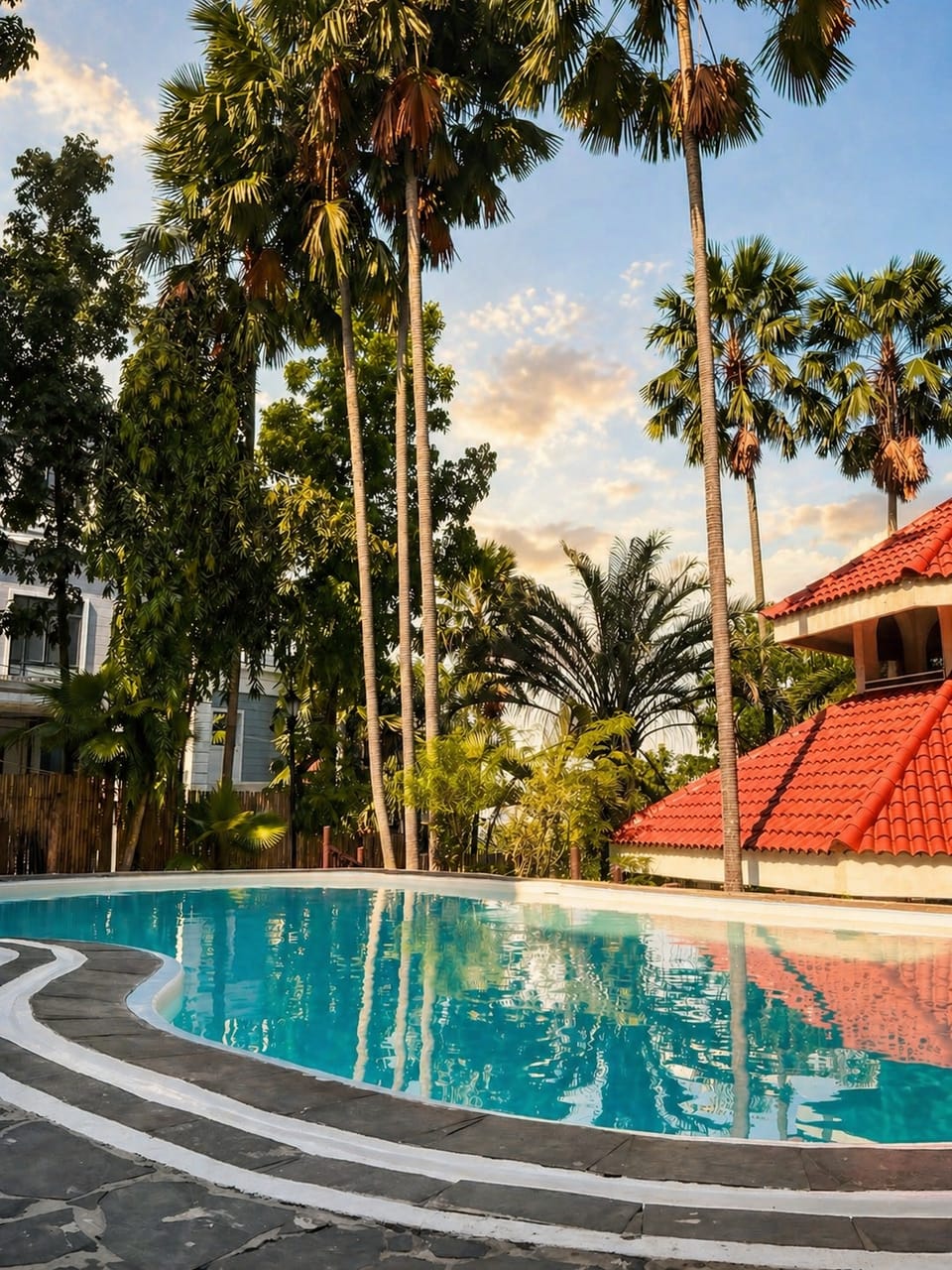 Private pool