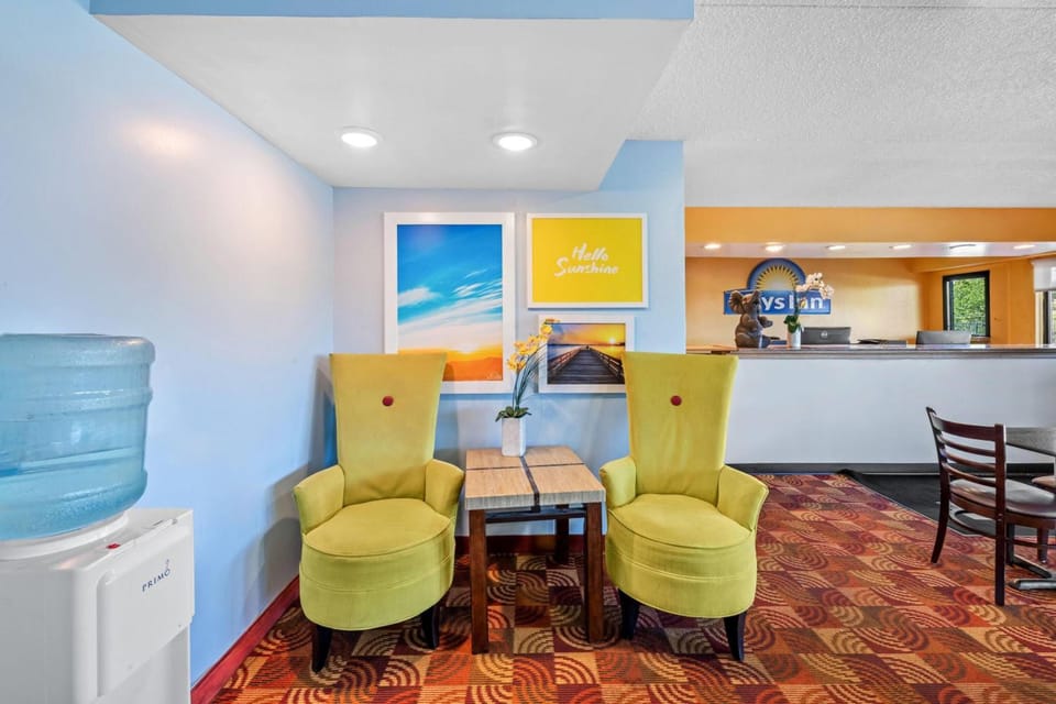 Days Inn by Wyndham Independence Hotel in Independence