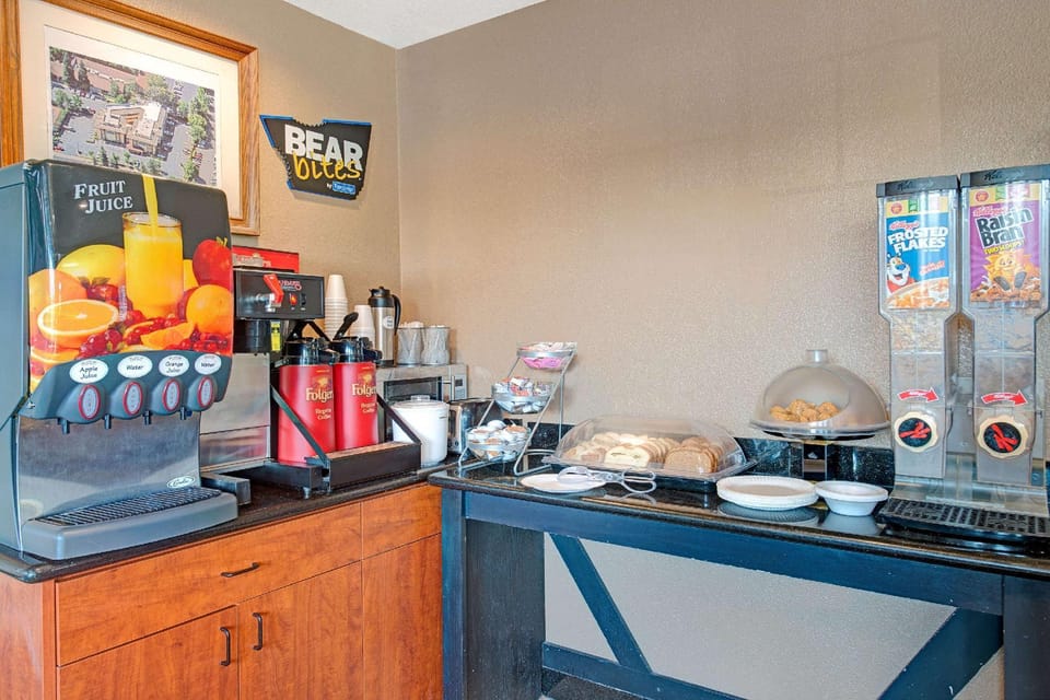 Travelodge by Wyndham Sacramento / Rancho Cordova Hotel in Sacramento