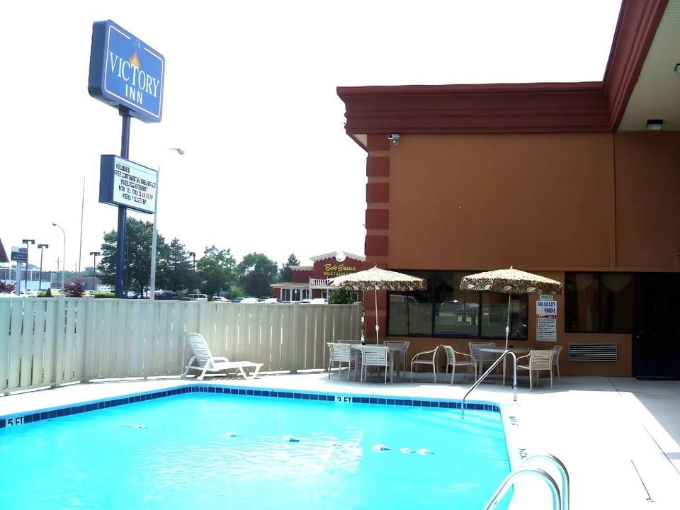 A VICTORY INN - WEST DEARBORN Inn in Dearborn Heights