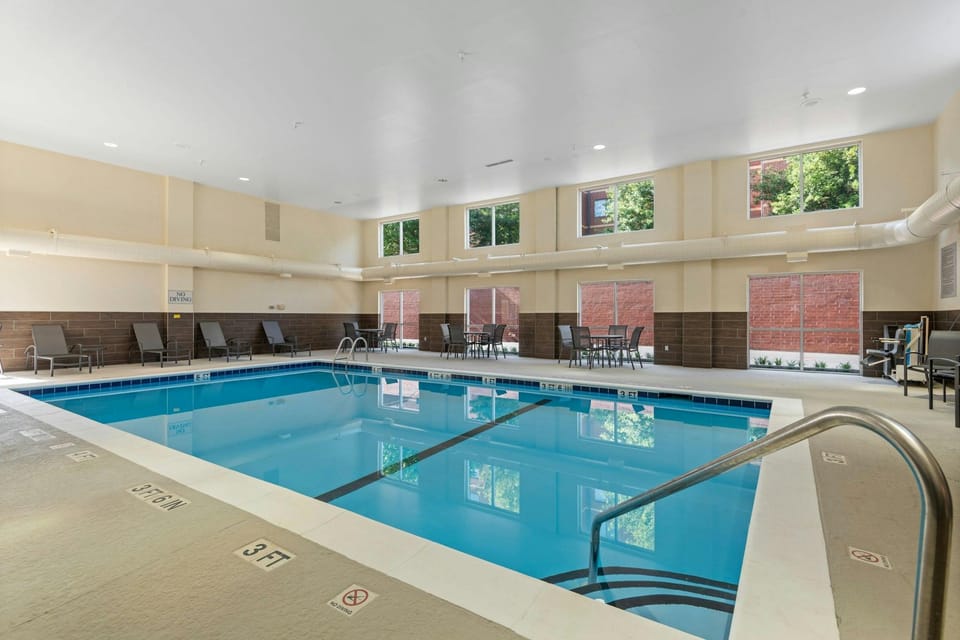 Fairfield by Marriott Inn & Suites Hickory Hotel in Hickory