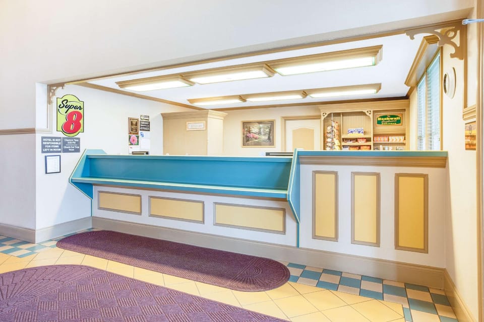 Super 8 by Wyndham Brooklyn Hotel in Brooklyn