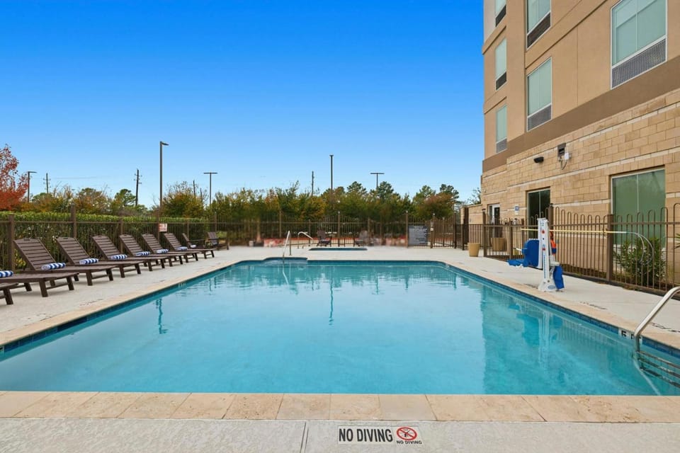 Houston Cypress Station Hotel in Houston