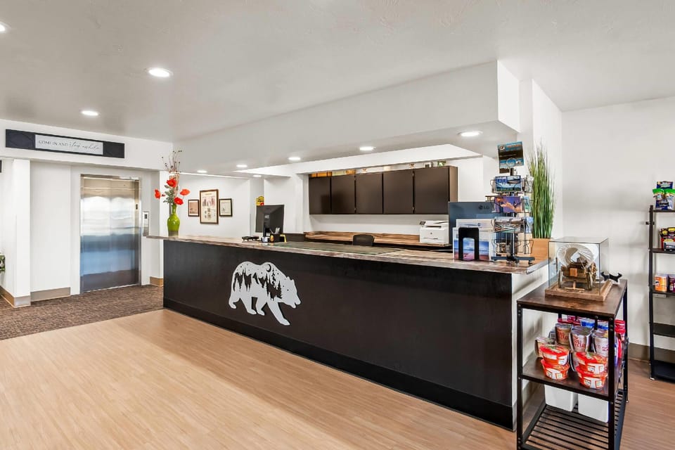 Super 8 by Wyndham Montpelier Motel in Idaho