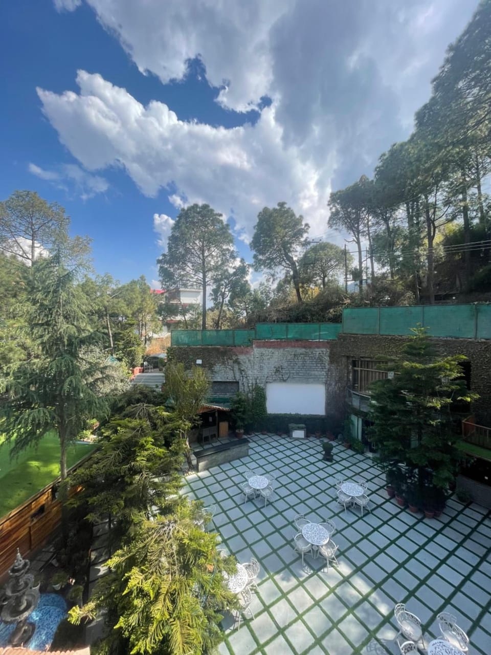 Kasauli Castle Resort Hotel in Himachal Pradesh