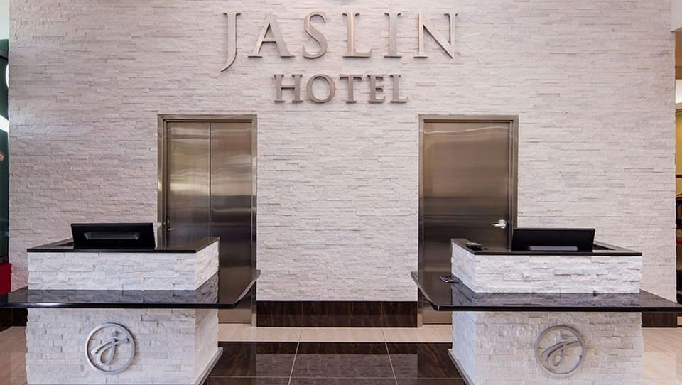JASLIN HOTEL Hotel in South Loop