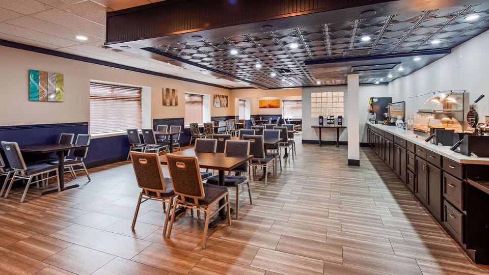 SureStay Plus by Best Western Sacramento Cal Expo Hotel in Sacramento