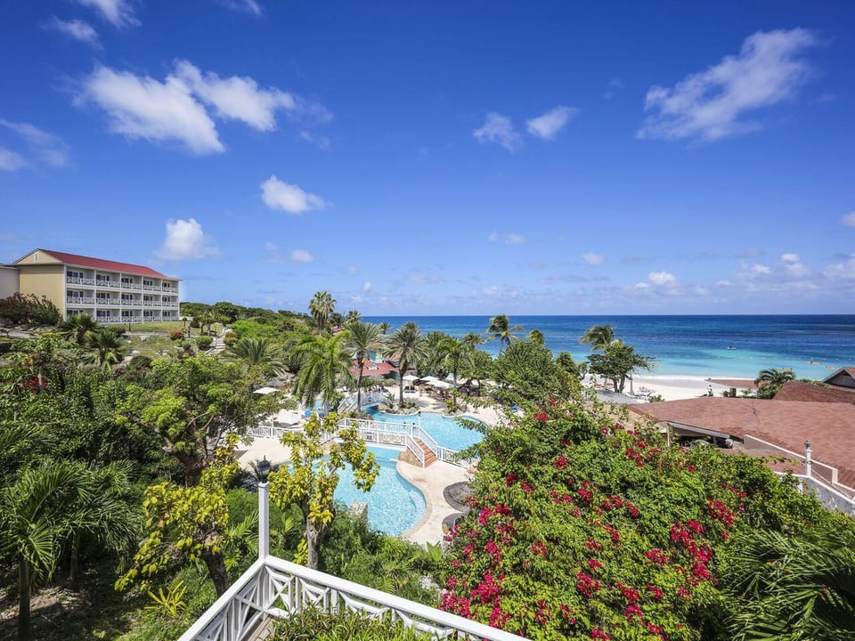 PINEAPPLE BEACH CLUB - ALL INCLUSIVE - ADULTS ONLY Resort in Antigua and Barbuda