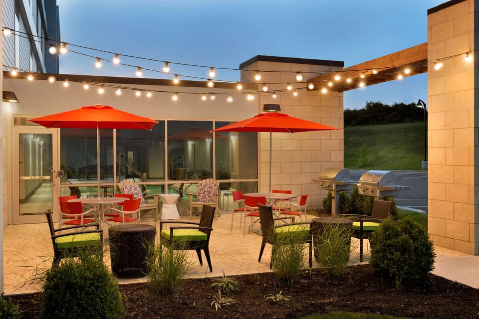 Home2 Suites by Hilton Cincinnati Liberty Township Hotel in Ohio