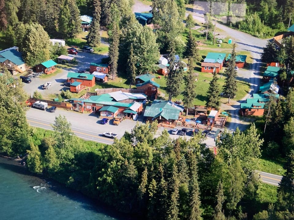 GWIN'S LODGE Lodge in Cooper Landing