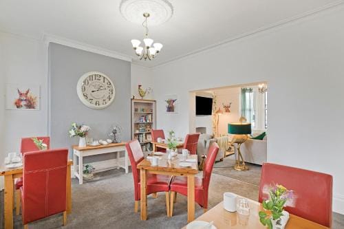 White Rose Guest House Hotel in Filey