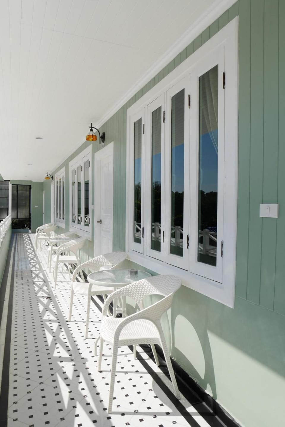 Sky cottage Hotel in Phe