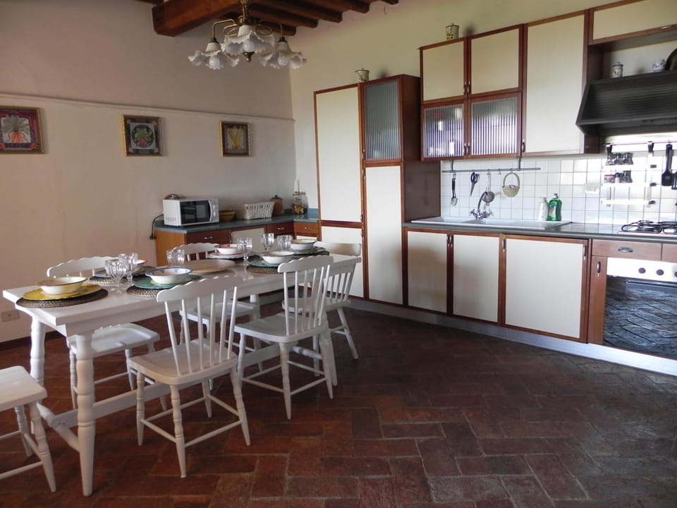 Agriturismo Le Ginestruzze Hotel in Tuscany