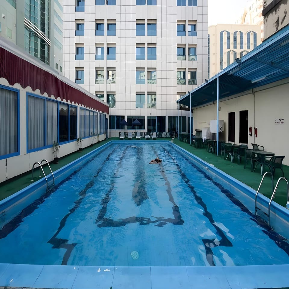 Al Bustan Flats Apartment hotel in Al Sharjah